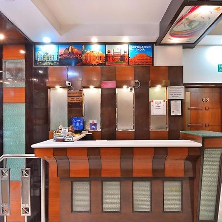 Hotel Aster Inn New Delhi Экстерьер фото