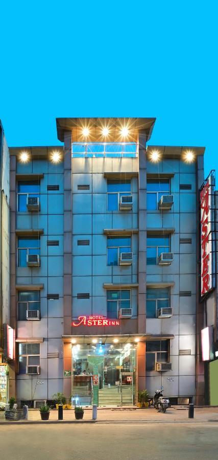 Hotel Aster Inn New Delhi Экстерьер фото