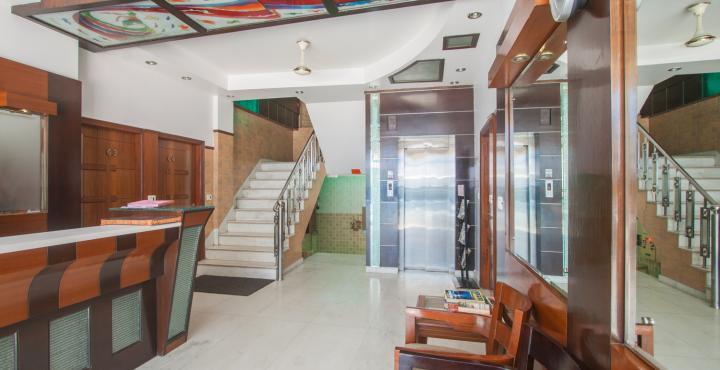Hotel Aster Inn New Delhi Экстерьер фото
